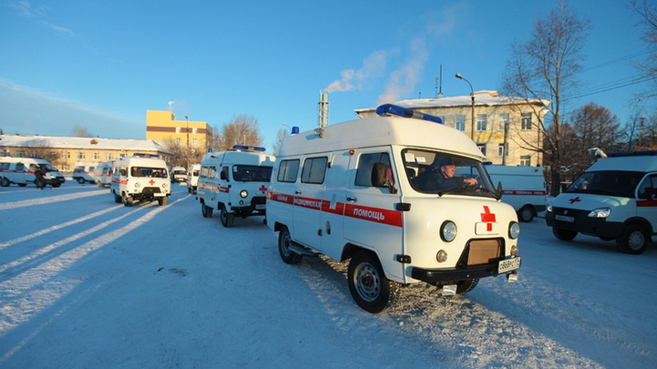 В Челябинской области работники скорой записали видеообращение с жалобой на снижение зарплат