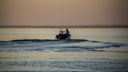 Из Бердского залива достали привязанный к лодке труп рыбака
