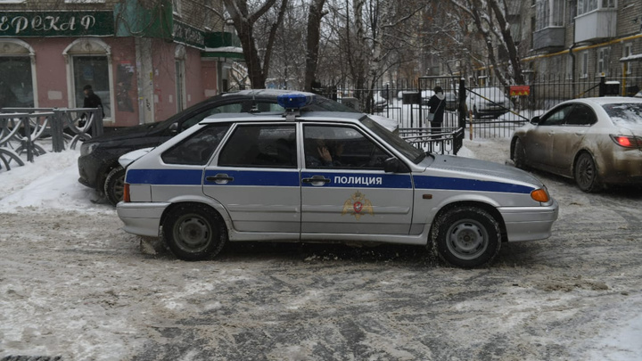 В Екатеринбурге новая волна «минирований»: полиция проверяет суд, садики и школы