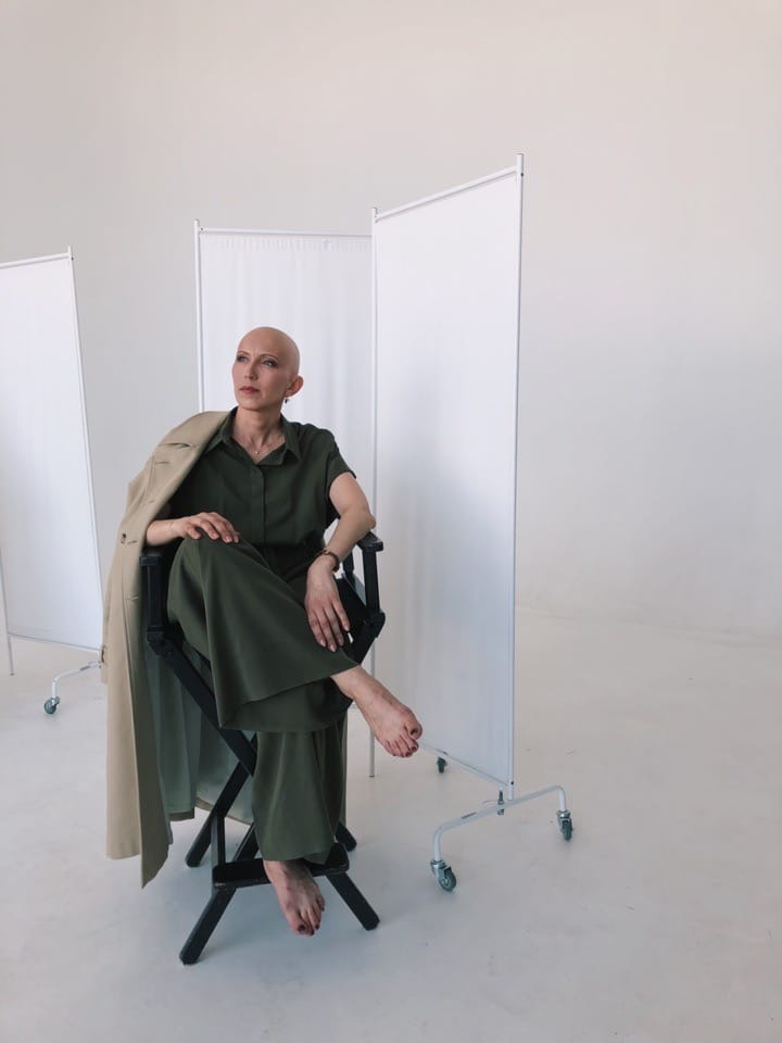 На фото — Юлия Колемасова, у неё рак молочной железы