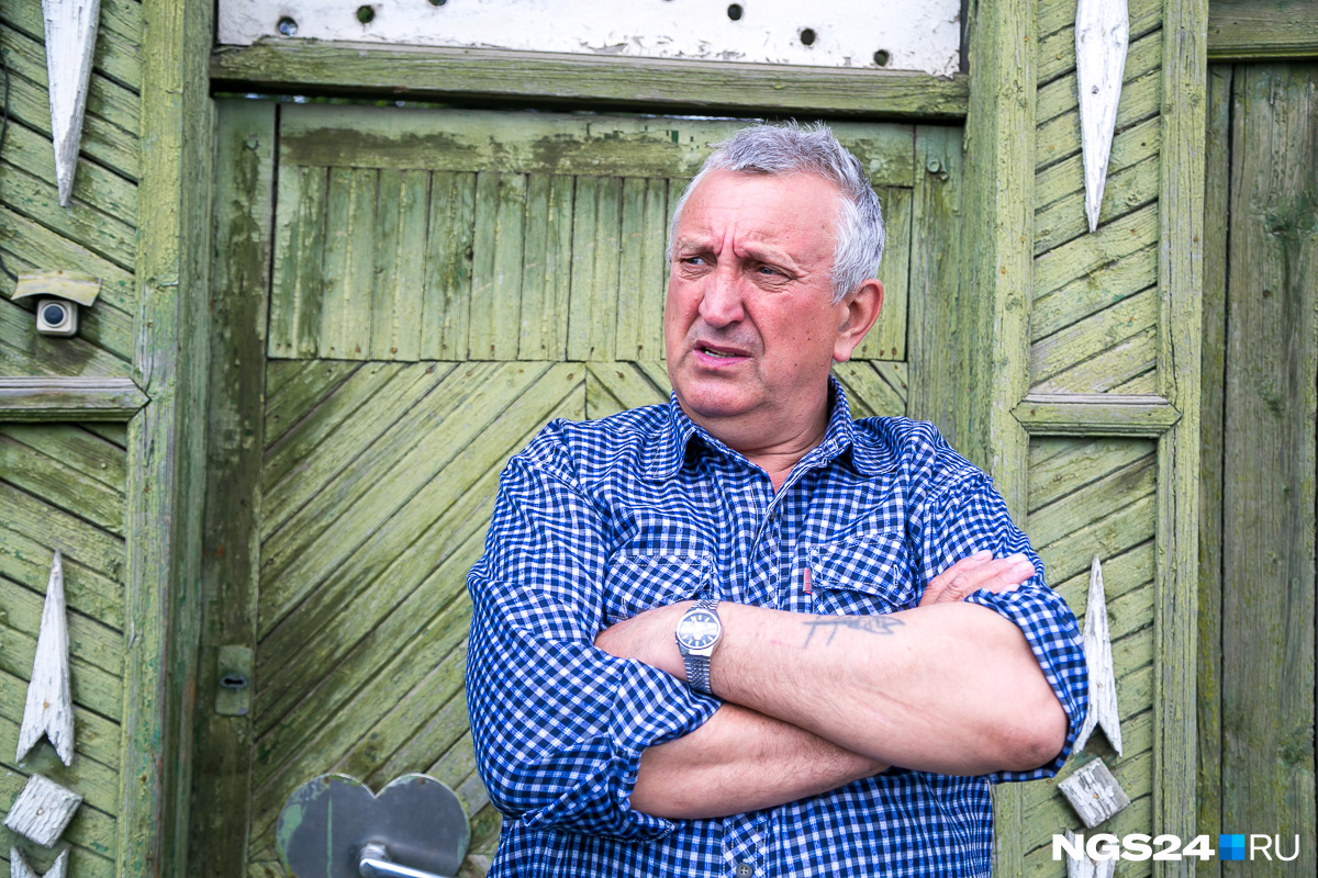 62-летний Сергей в своем доме в Николаевке живет с рождения
