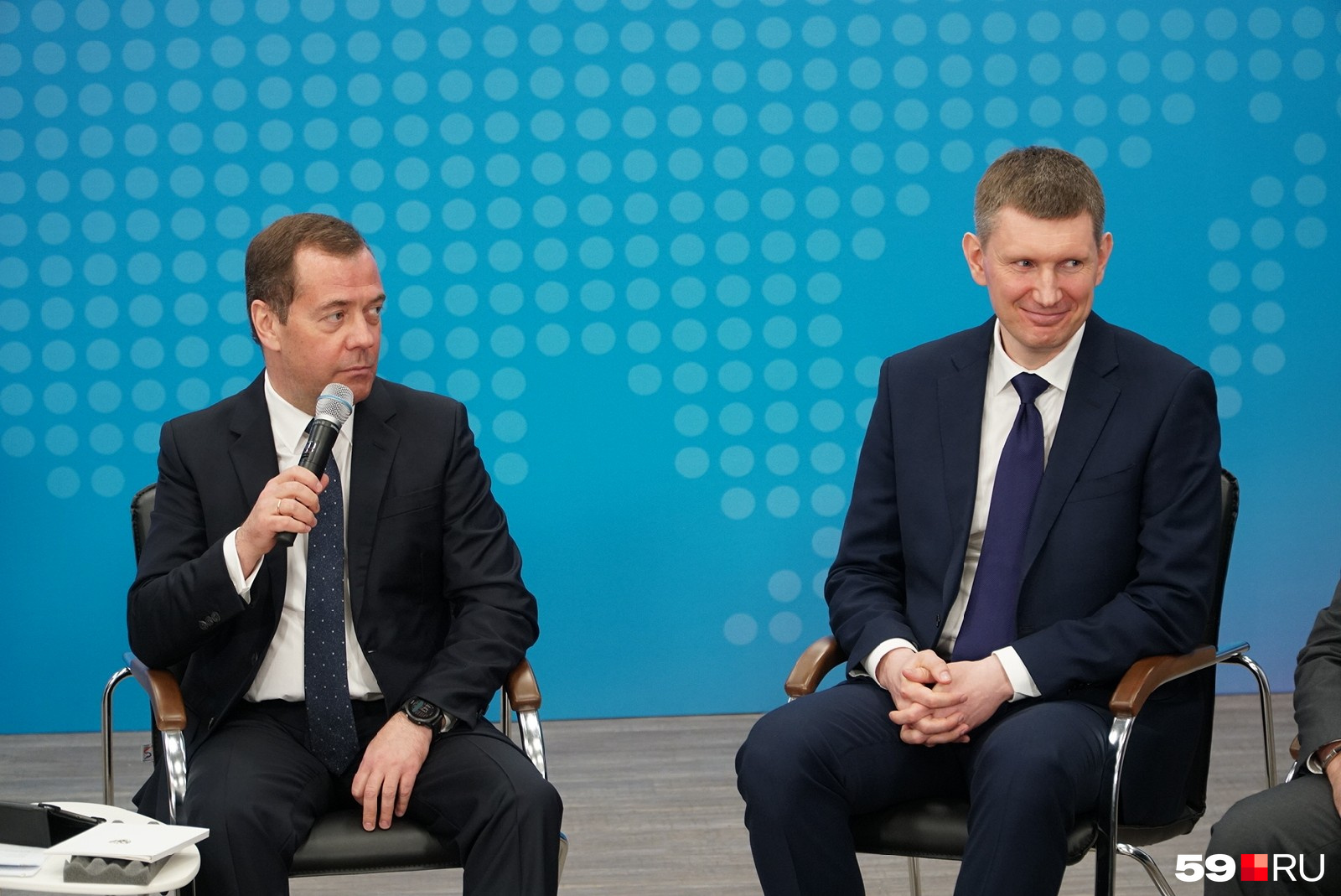 На встрече присутствует и губернатор края Максим Решетников На встрече присутствует и губернатор края Максим Решетников