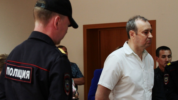 Суд рассмотрел прошение о досрочном освобождении экс-мэра Копейска, севшего за взятки осетрами