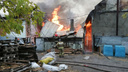 На Хилокской горят два частных дома: в одном взорвался газовый баллон