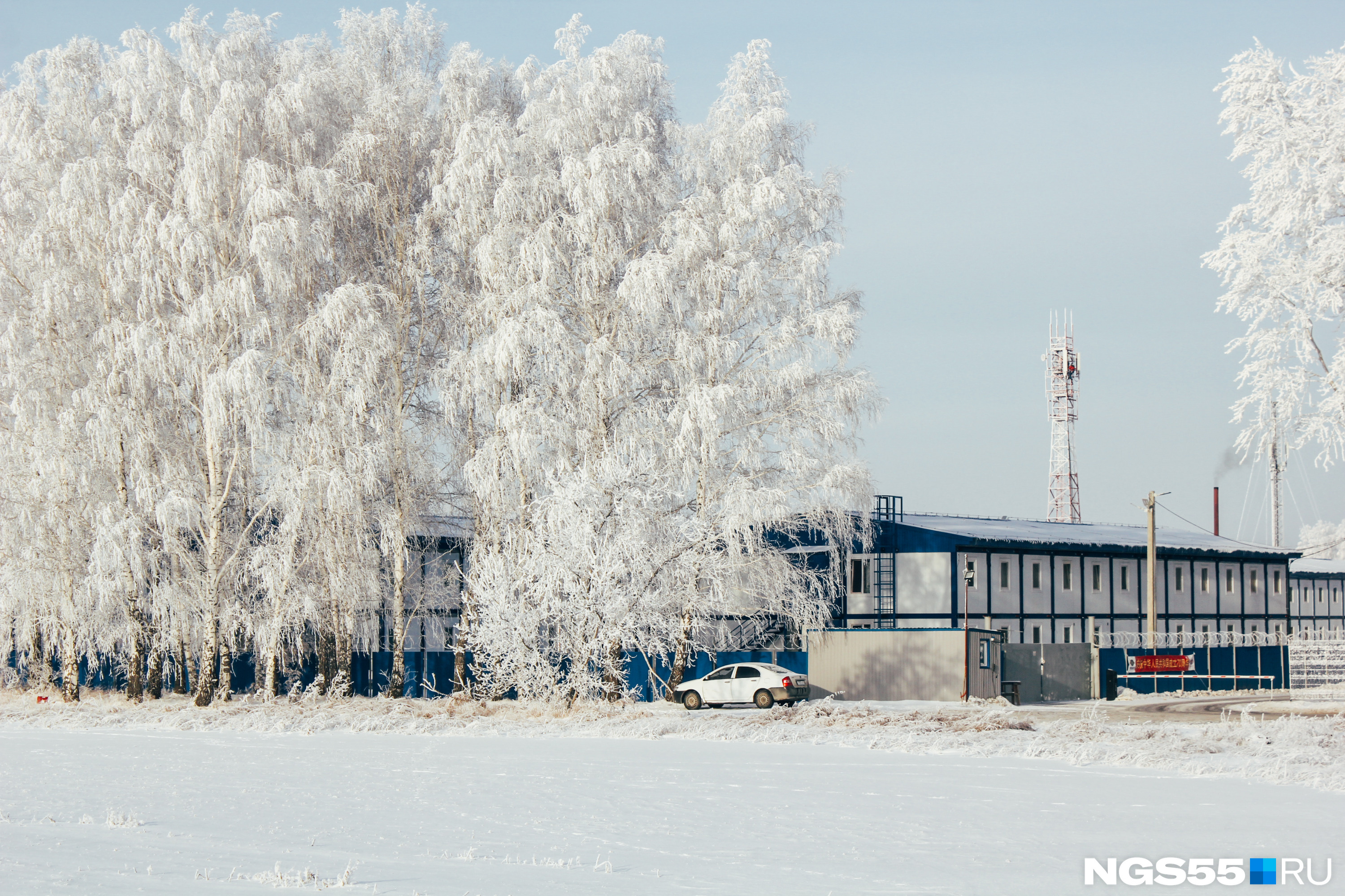 Поселок омский. Китайский городок в Омске. Вахтовы городок поселок Омский. Вахтовый городок в Омске.