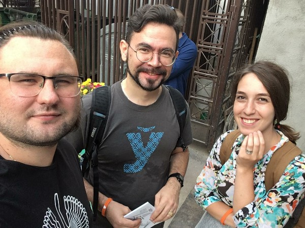 На фото: Андрей Иванов — автор «С училища» и Дарья Слюсаренко — автор «Семью восемь»<br> На фото: Андрей Иванов — автор «С училища» и Дарья Слюсаренко — автор «Семью восемь»<br>