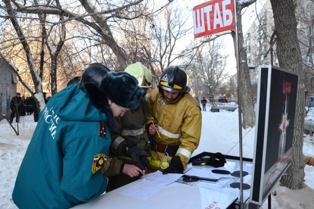 Всего на месте трудились порядка тысячи человек Всего на месте трудились порядка тысячи человек