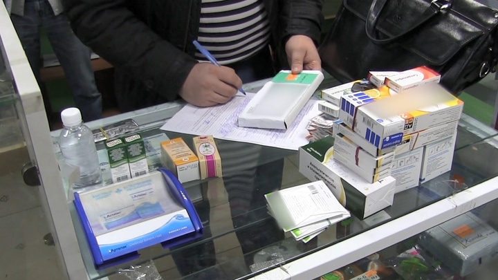 В аптеке на Автозаводе торговали лекарствами без лицензии, изъято 1900 упаковок