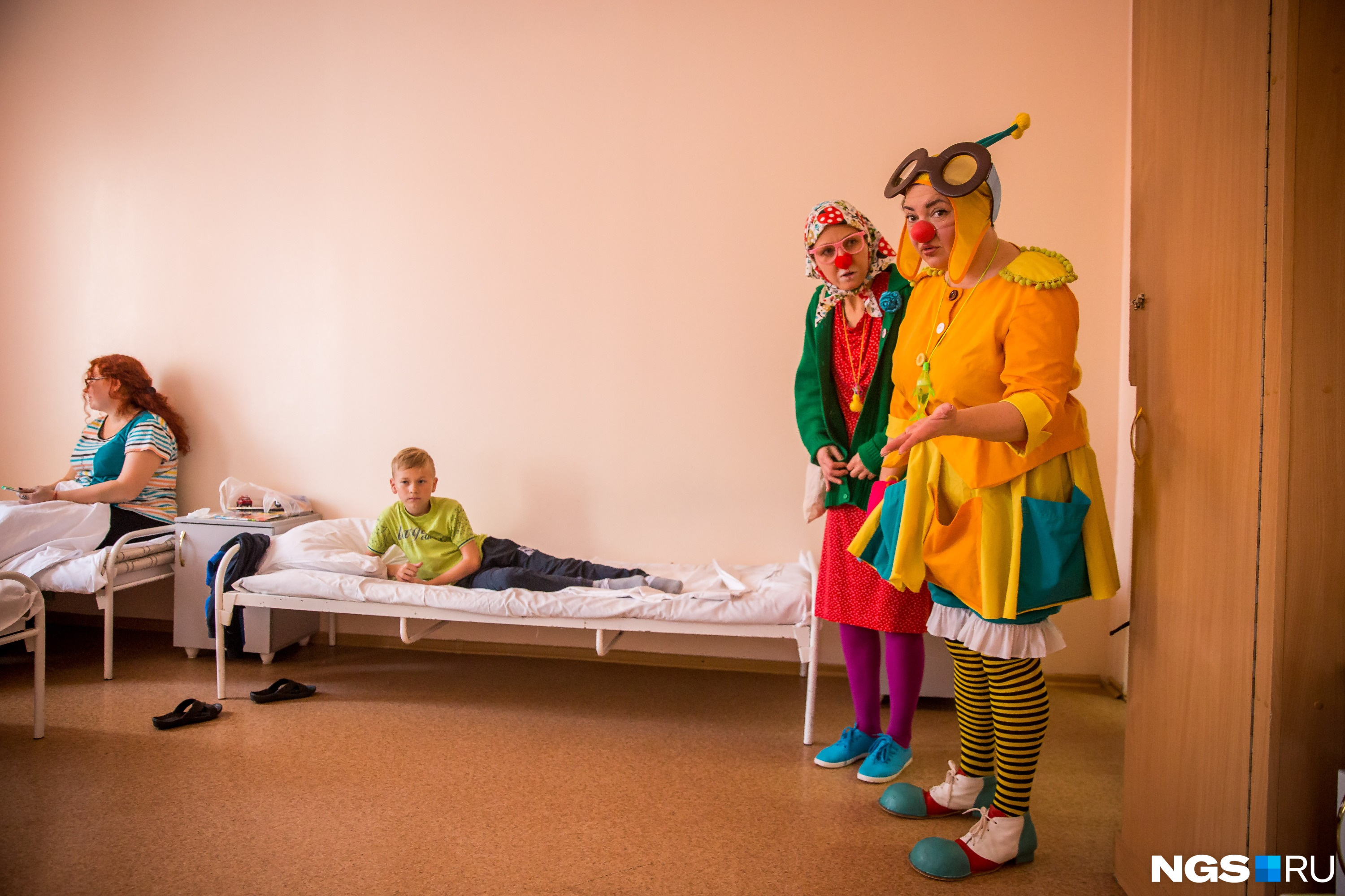 В Новосибирске больничных клоунов в разы меньше, чем в Италии