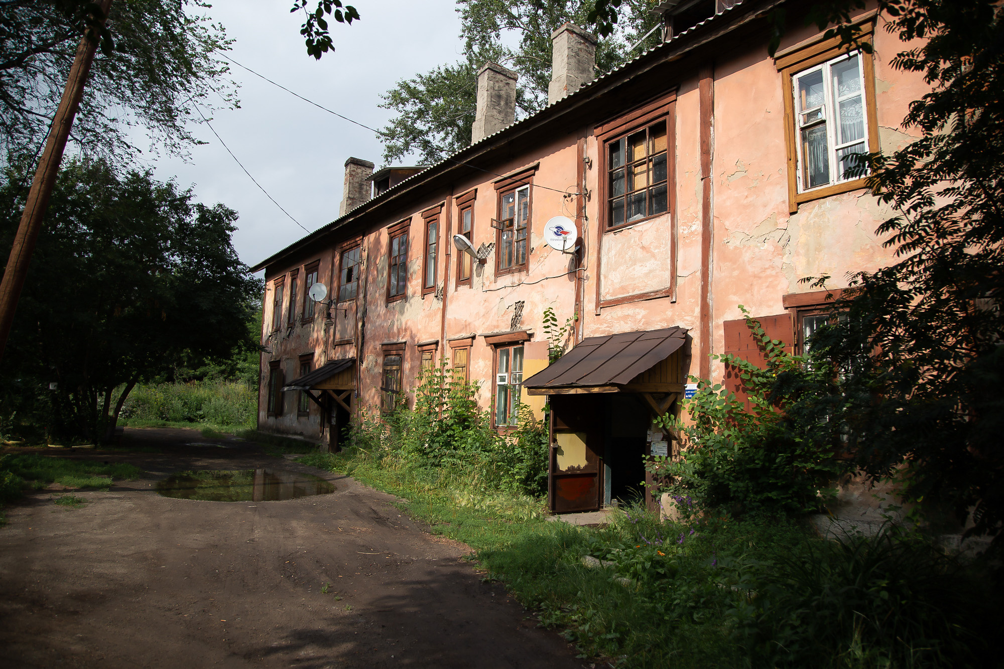 Город бараков