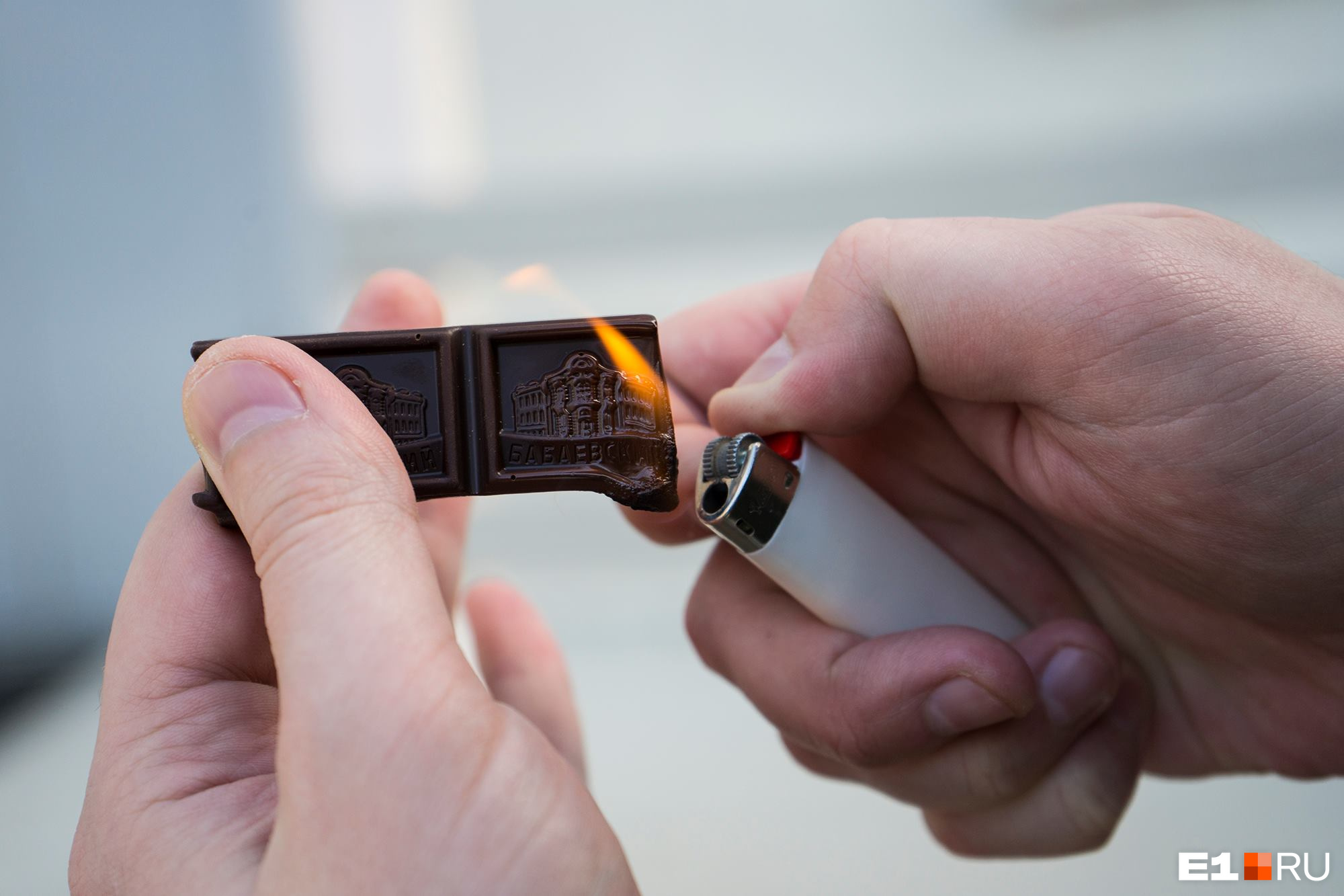 Хороший шоколад горит открытым огнем — и это совершенно нормально