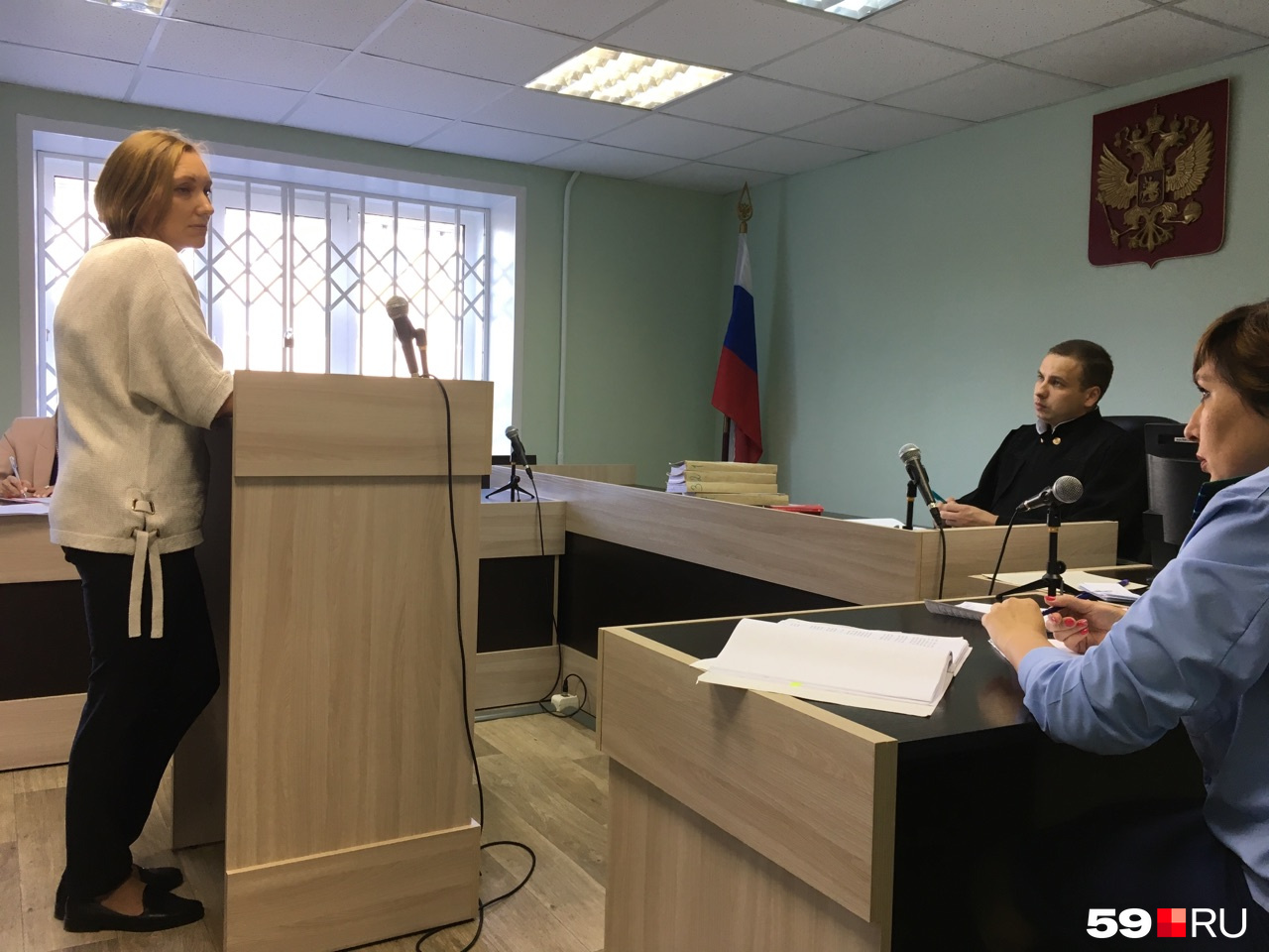 Учительница русского языка рассказала, что в мае девочка похудела, педагог обратилась к завучу Учительница русского языка рассказала, что в мае девочка похудела, педагог обратилась к завучу