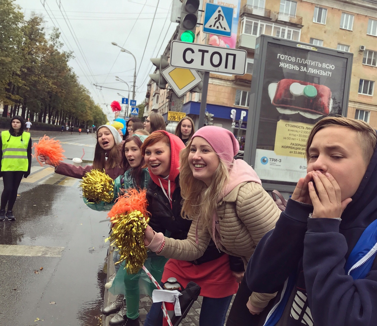 Сразу видно — эти болельщики хорошо подготовились Сразу видно — эти болельщики хорошо подготовились