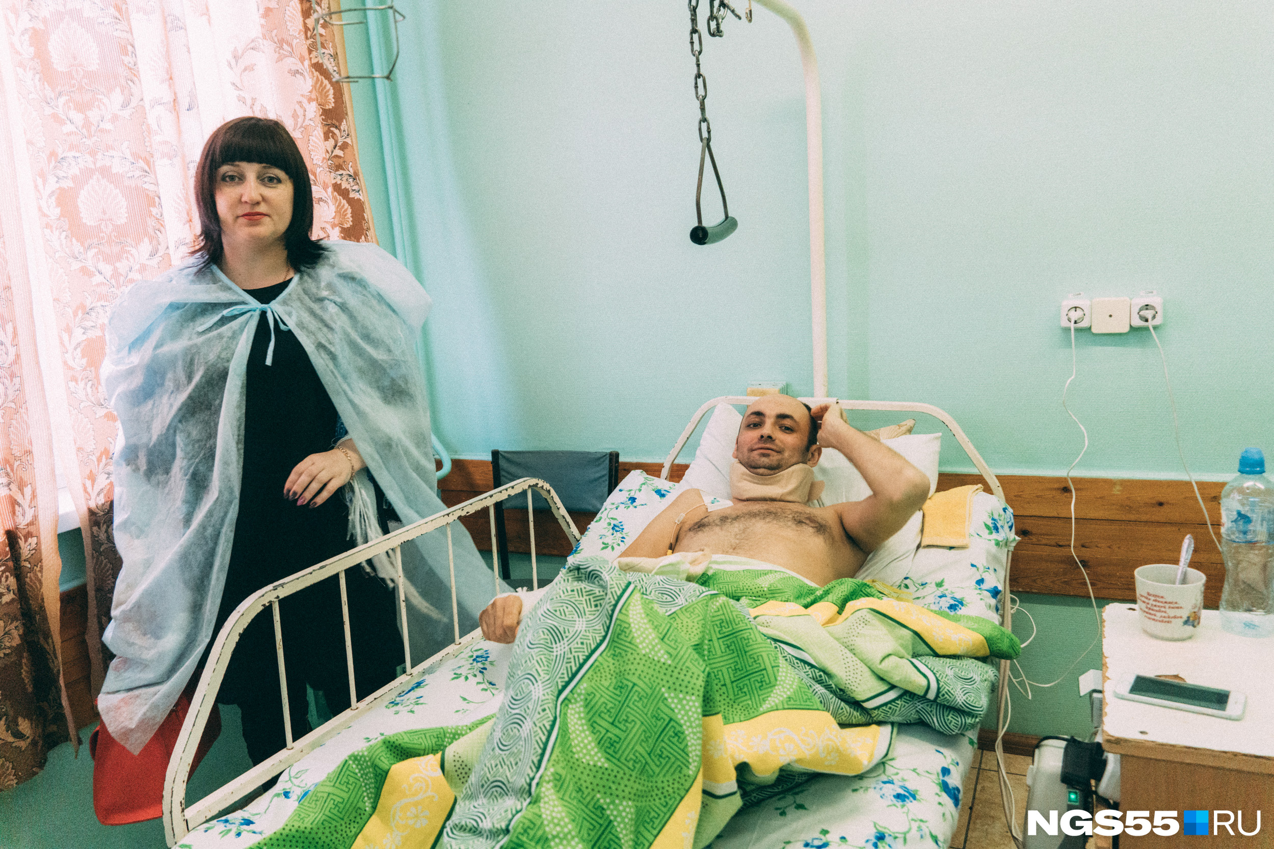 В момент интервью навестить Николая пришли его тётя и сестра (на фото) В момент интервью навестить Николая пришли его тётя и сестра (на фото)