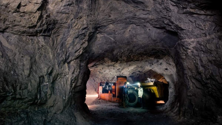 Суд остановил работу нескольких объектов южноуральской шахты, в которой осенью погибли двое рабочих