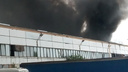 Черный дым столбом: в Тольятти 70 пожарных тушили склад