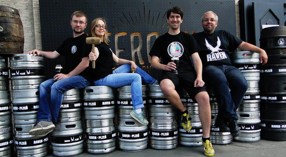 В BeerGeek можно попробовать популярное чешское пиво, продукцию европейских пивоваров и экспериментальные сорта из частных мини-пивоварен Праги