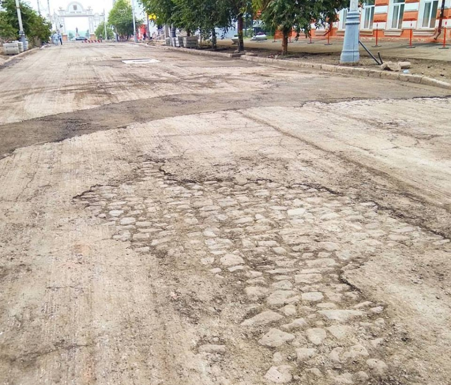 Булыжная мостовая в районе дома <nobr class="_">№ 9</nobr> по пр. Мира Булыжная мостовая в районе дома <nobr class="_">№ 9</nobr> по пр. Мира