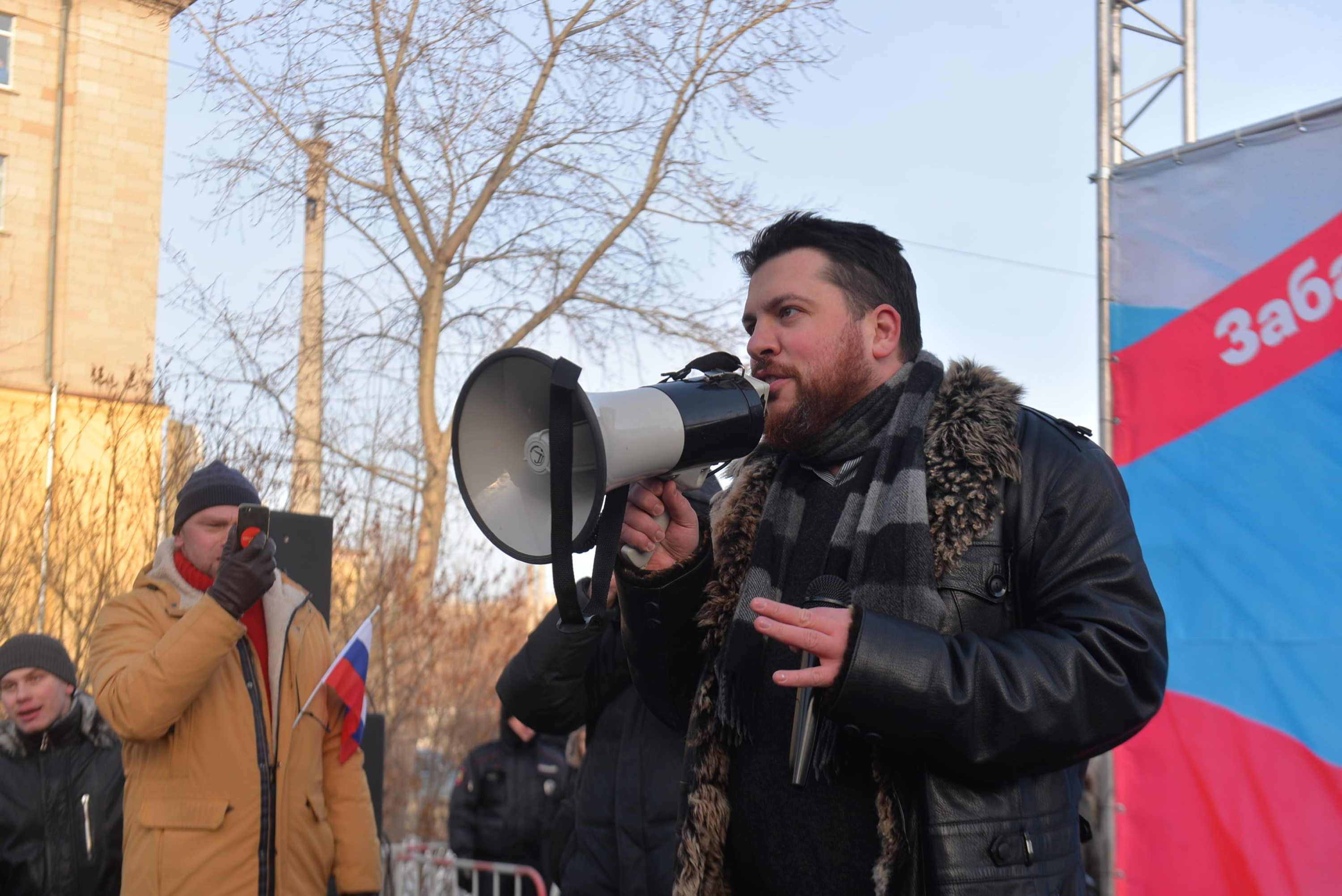 Бастующих вел за собой Леонид Волков, руководитель предвыборного штаба Навального