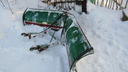 Новосибирец сделал ковш для микроавтобуса, чтобы чистить снег — его испытания он снял на видео