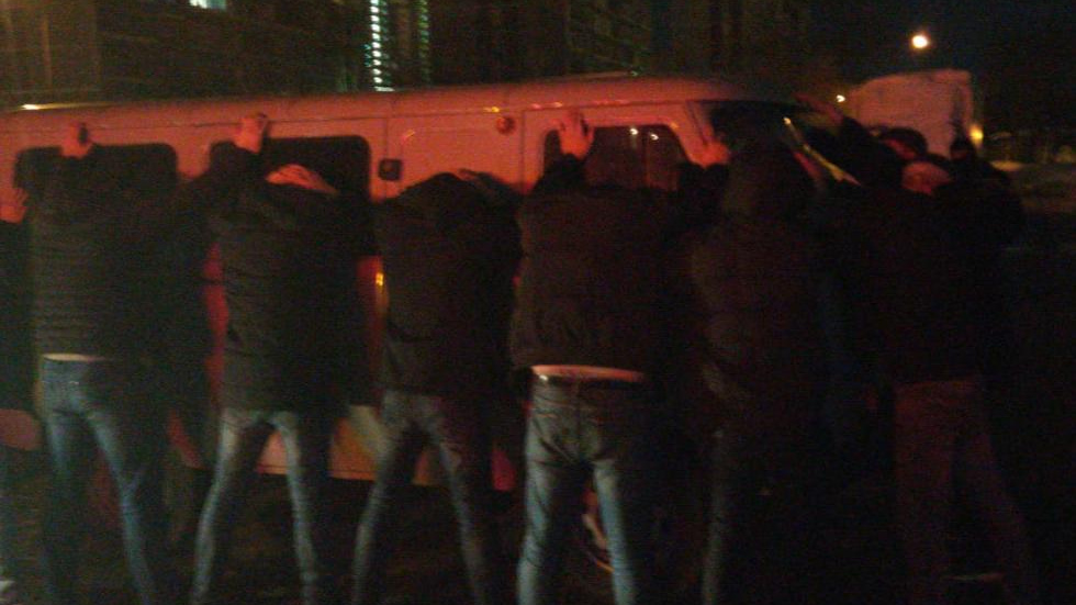 Силовики устроили в ресторанах Екатеринбурга облаву на иностранцев. Задержаны 80 человек