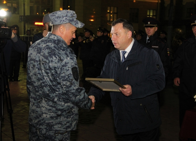 ...прибыли также краевые и федеральные политики ...прибыли также краевые и федеральные политики