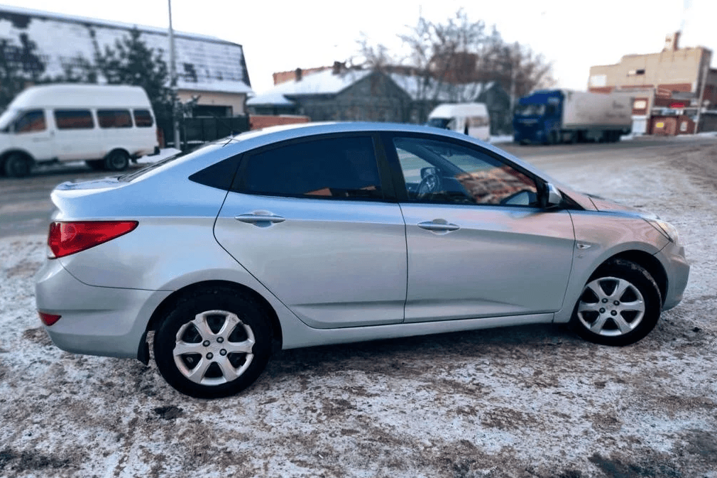 Hyundai Solaris 2013 года Hyundai Solaris 2013 года