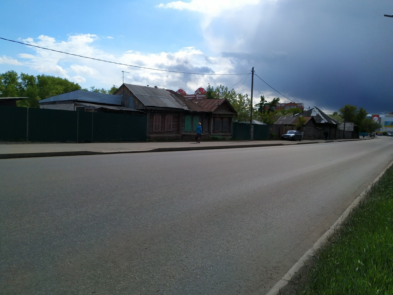 Вид улицы Карельцева