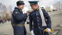 Распределены все: в Челябинске курсантам-штурманам вручили погоны и дипломы