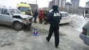 Пассажир «Ниссана» попал в больницу после жёсткой аварии на Сибиряков-Гвардейцев
