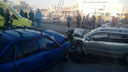 «В больницу увезли пять человек»: в центре Челябинска из-за аварии образовалась пробка