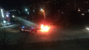 В Копейске водитель Mercedes устроил массовое ДТП и вспыхнул на ходу
