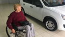 «В транспорте я многим мешаю»: четыре истории ярославцев-инвалидов, получивших новые машины