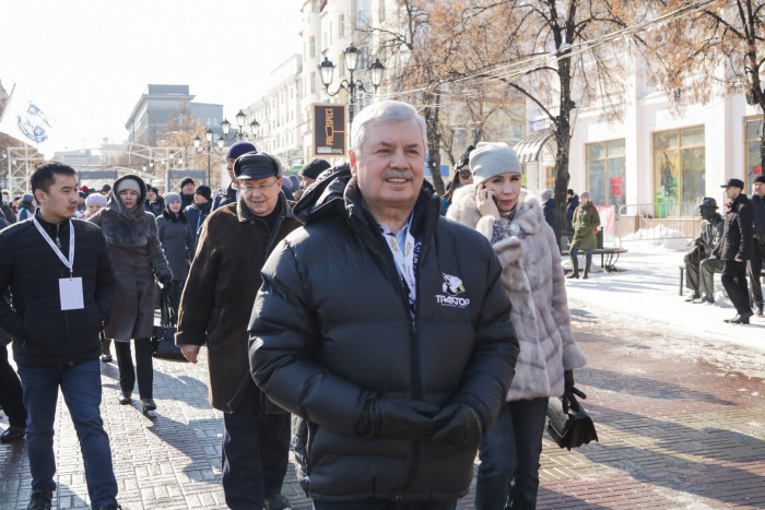 Речи об участии Алексея Текслера в выборах губернатора ещё не зашло, но Владимир Мякуш уже готов всячески ему помочь Речи об участии Алексея Текслера в выборах губернатора ещё не зашло, но Владимир Мякуш уже готов всячески ему помочь