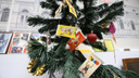Праздник за шторами и кукуруза на ёлках: как в Челябинске создавали новогоднее настроение