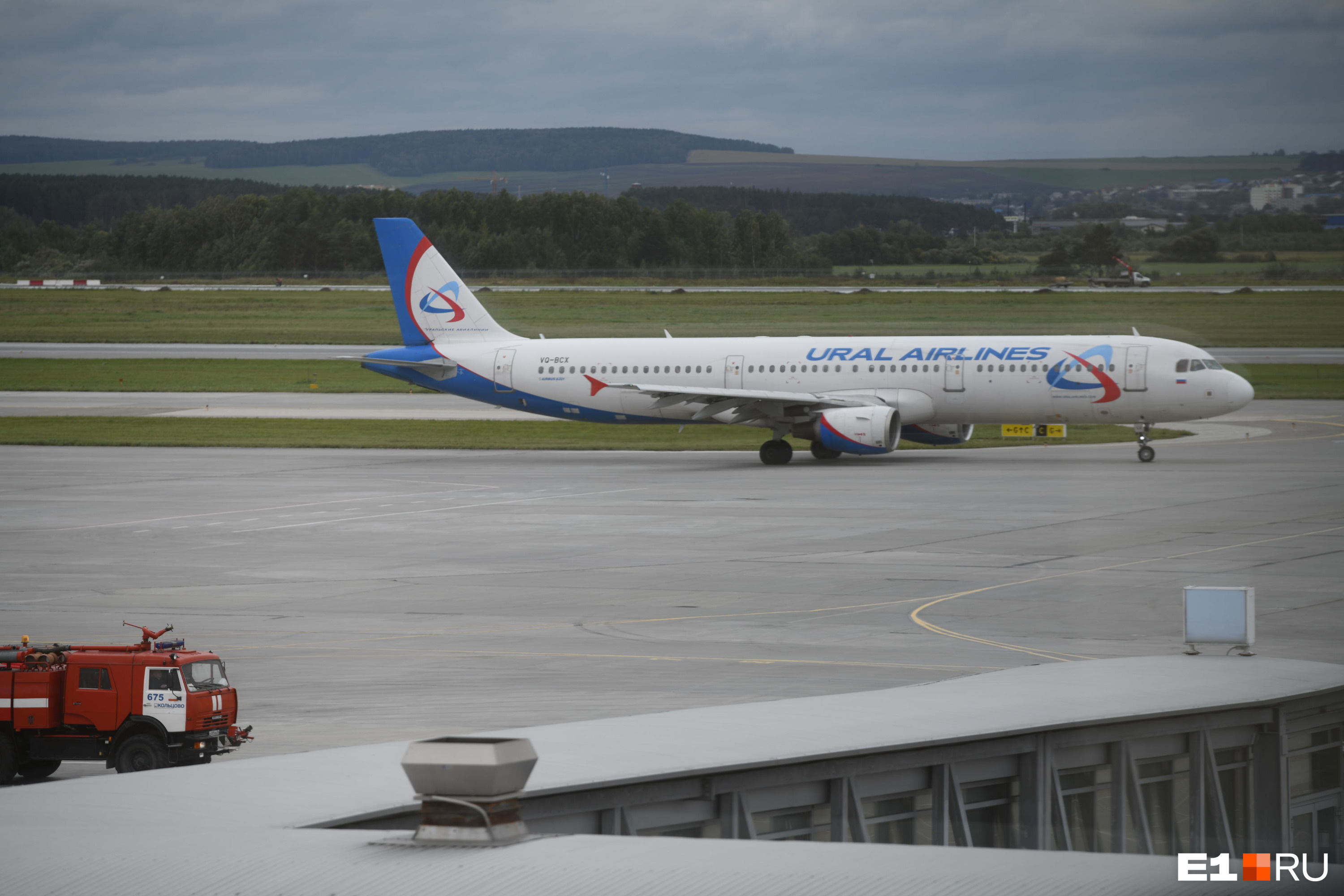 Самара худжанд. Боинг 777 Уральские авиалинии. Уральские авиалинии в Худжанд Таджикистан. Уральские авиалинии Душанбе. Самолет Уральские авиалинии в Санкт-Петербурге.