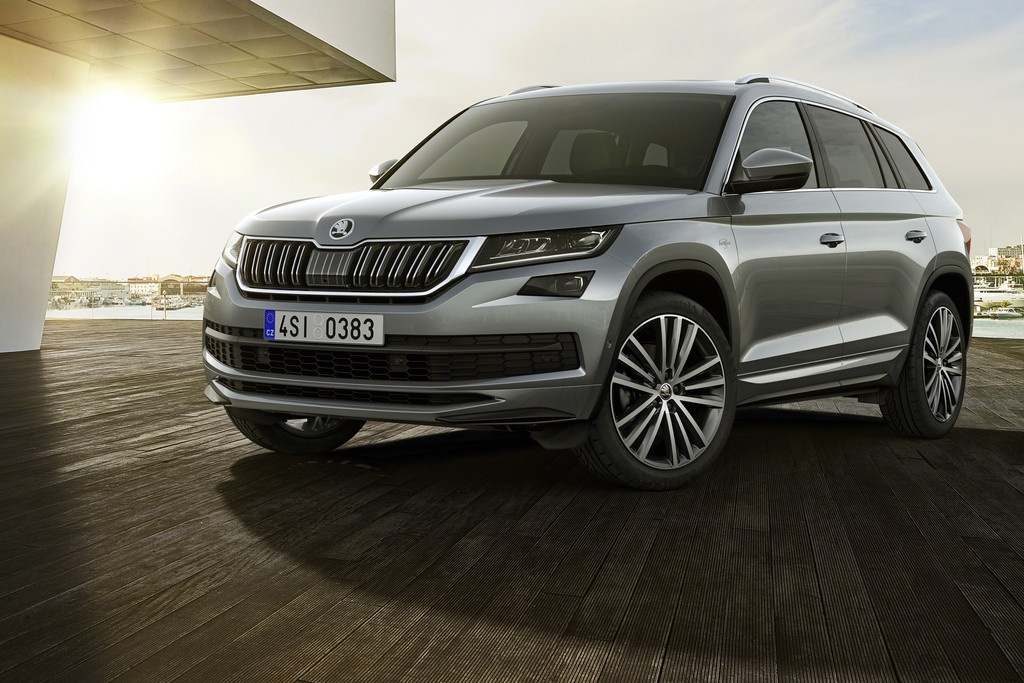 Зато SKODA Kodiaq российской сборки подешевел и стоит теперь от 1,399 млн. Импортируемые модели — от 2,065 млн, но лучше оснащены Зато SKODA Kodiaq российской сборки подешевел и стоит теперь от 1,399 млн. Импортируемые модели — от 2,065 млн, но лучше оснащены
