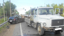 В Ярославской области грузовик протаранил иномарку: водителя госпитализировали