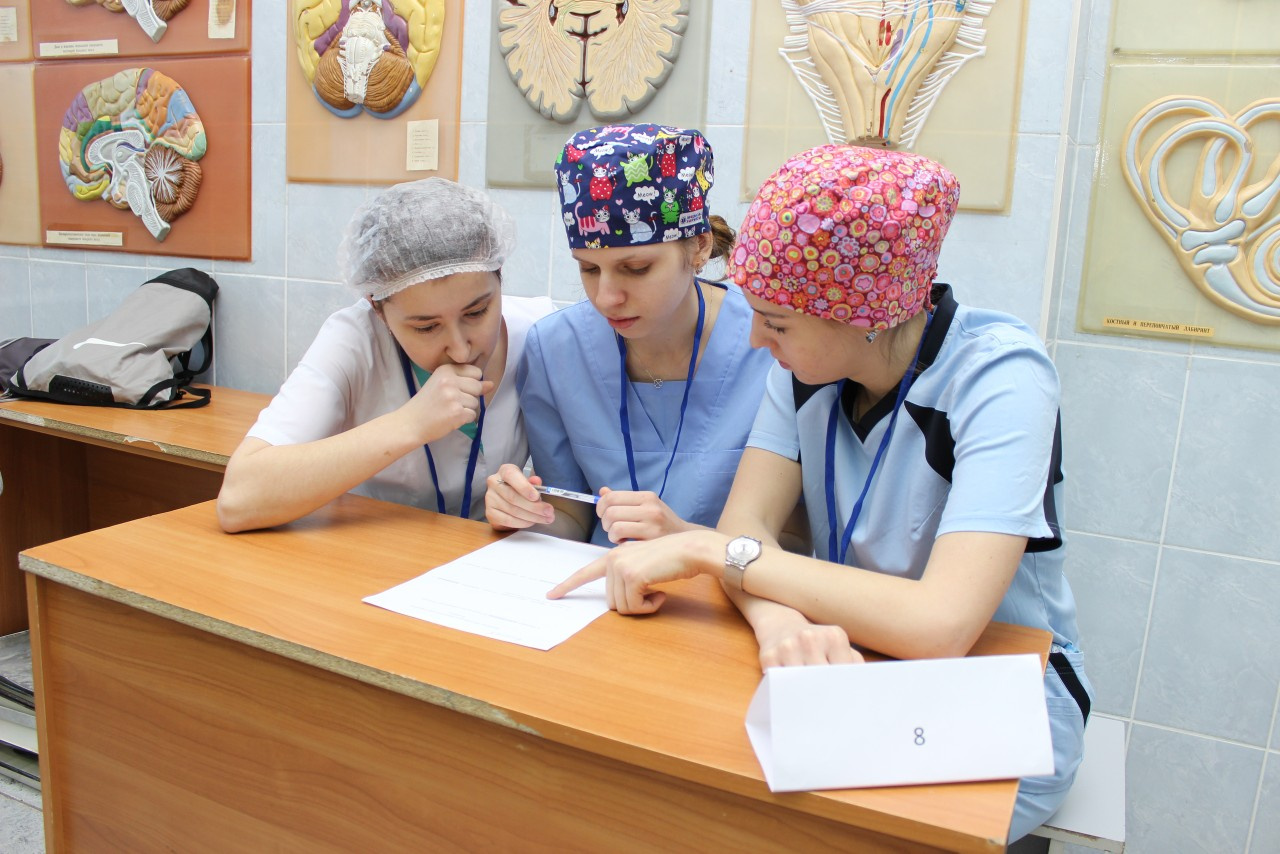 Будущим врачам предстоит многому научиться Будущим врачам предстоит многому научиться