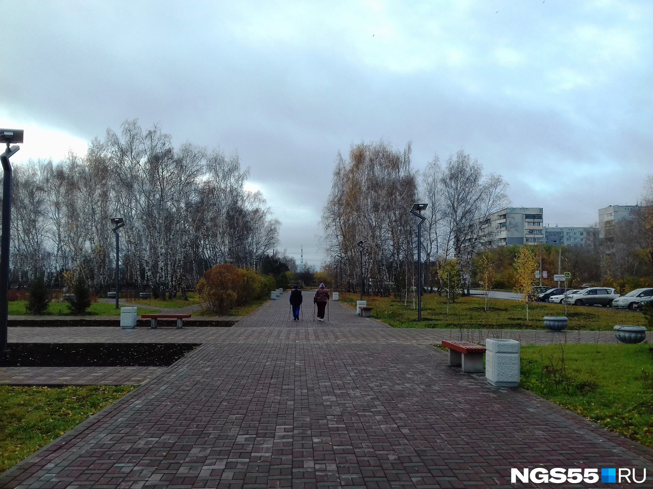 Московка омск. Сквер на новой Московке в Омске. Новый парк на Московке 2 ОМК. Омск парки Московка. Парк на Московке 2 Омск.