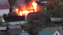 В Октябрьском районе вспыхнул дом: пожарные не успели его спасти