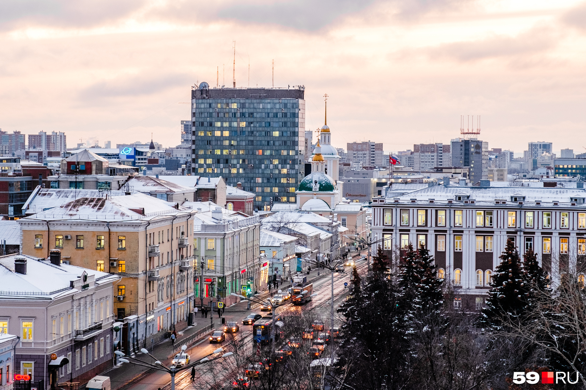 В Перми старое уживается с новым В Перми старое уживается с новым