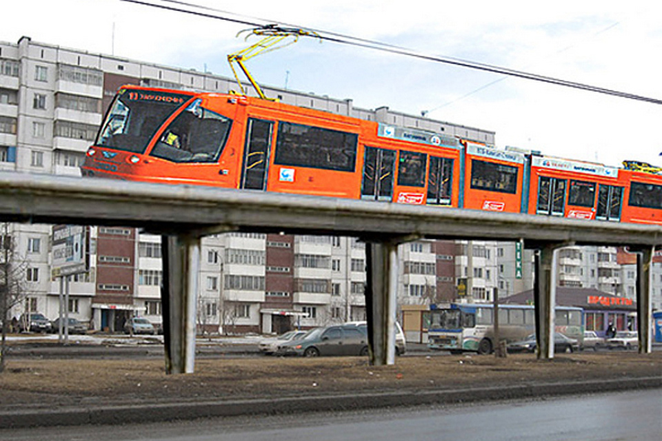 Развитие скоростного трамвая и строительство эстакад для него чиновники обсуждают уже 7 лет 