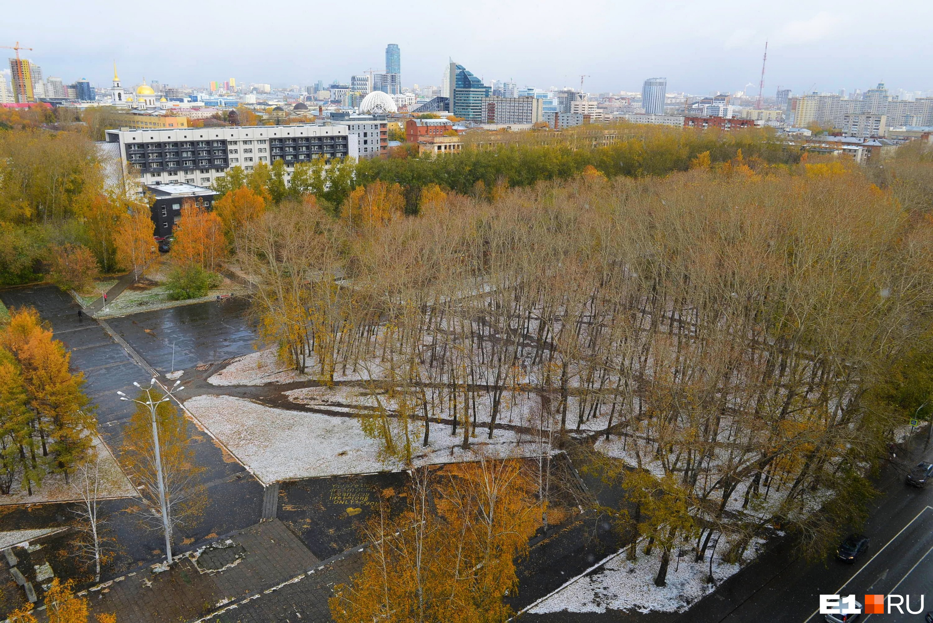 В екатеринбурге проходит. Водник Нижний Новгород. Стадион Водник. Фотографии стадион Водник в Нижнем Новгороде. Стадион Водник затопило.