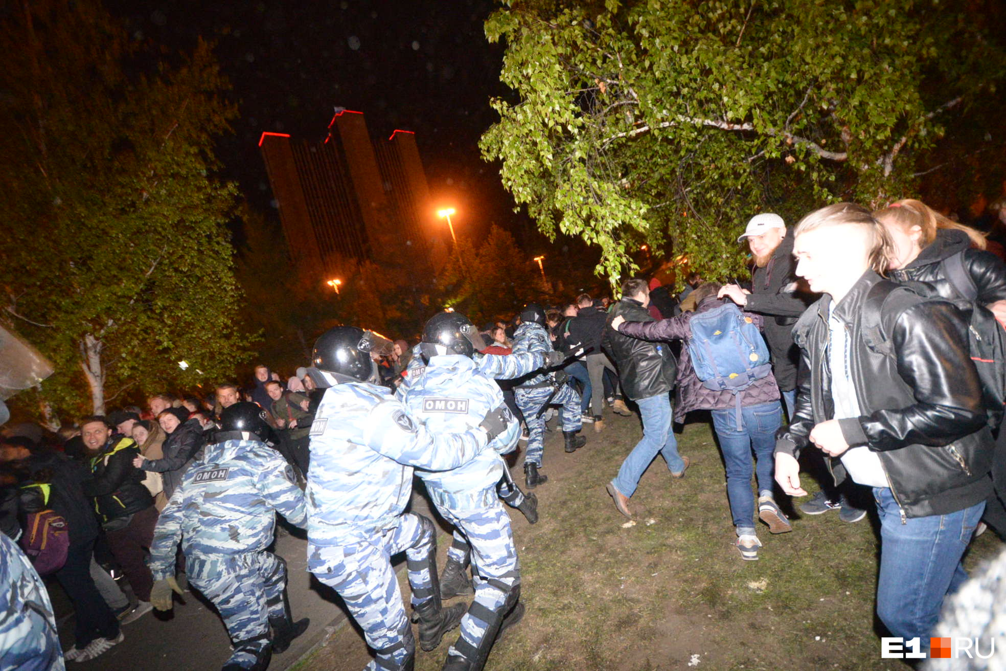 На третий день противостояния правоохранители вели себя особенно жестко