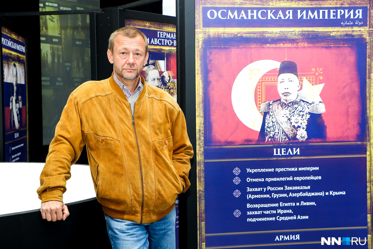 Юрий Филиппов отдает работе над экспозицией все свое время Юрий Филиппов отдает работе над экспозицией все свое время