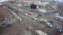 Хитрец объезжал затор по выделенной полосе и угодил в аварию