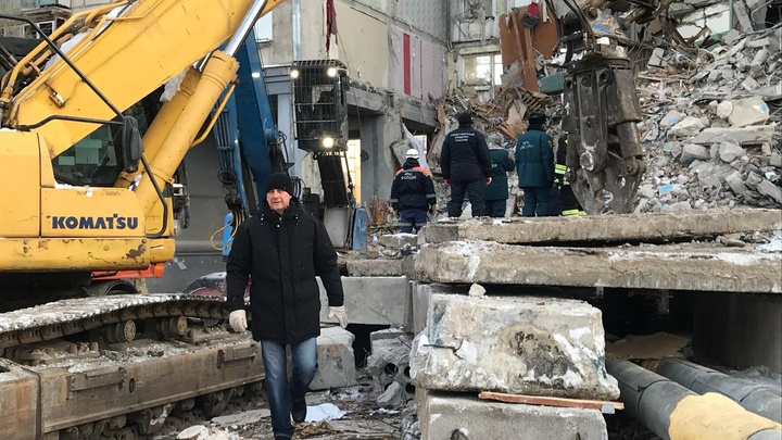 «Эффект карточного домика»: мэр Магнитогорска предположил, на каком этаже дома произошёл взрыв