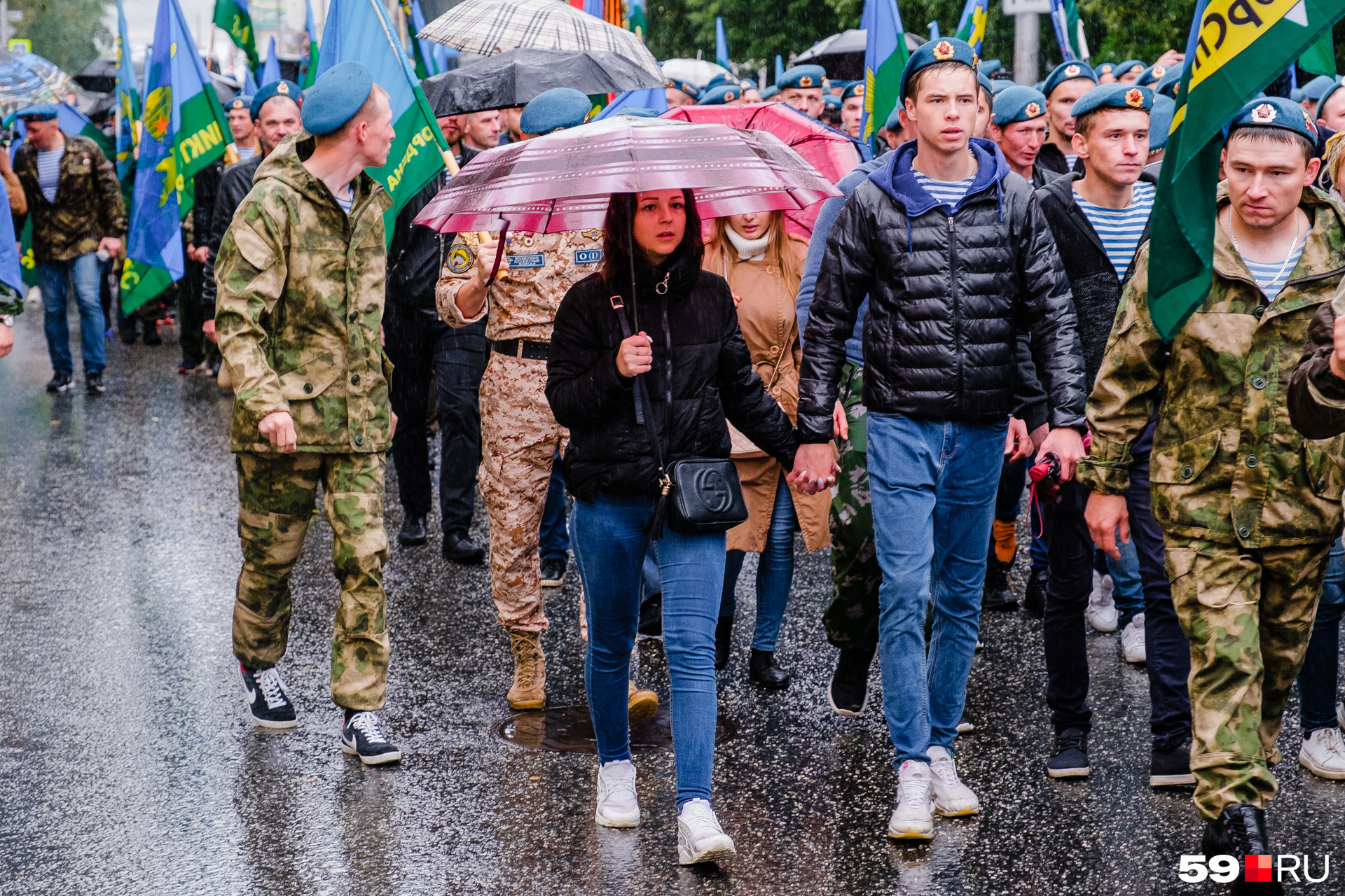 лукашенко гей парад в день вдв фото 1