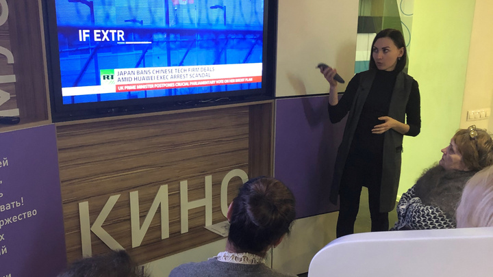 «Ростелеком» провел уроки интерактивного ТВ во флагманском салоне Красноярска